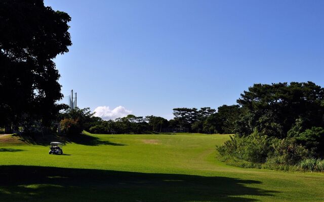 Motobu Green Park Hotel and Golf Course