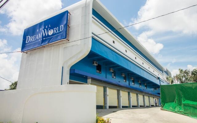 Hotel DreamWorld Las Pinas