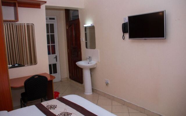Hotel Enkeleshe