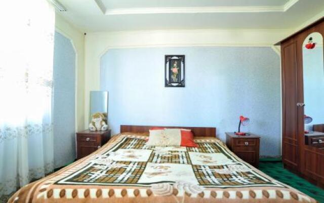 Mamanti House