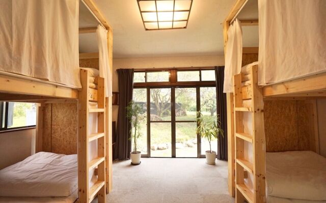 Guest House Nagatoro Nemaki - Hostel