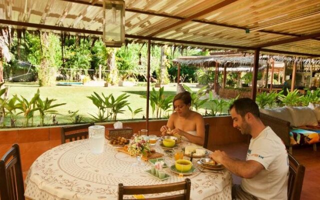 Baan Mae Ying Bungalows & Luxury Glamping Tents