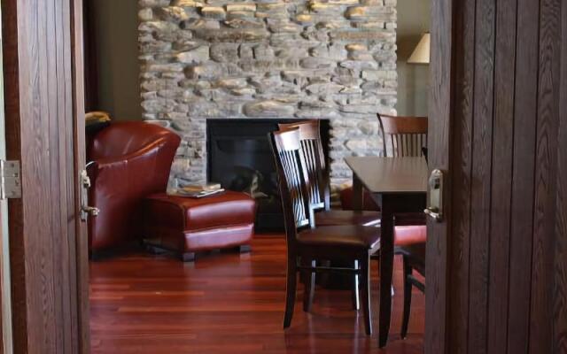 Huff Estates Inn & Winery