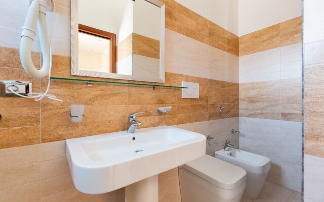 2058 Lido Marini Rooms - Double
