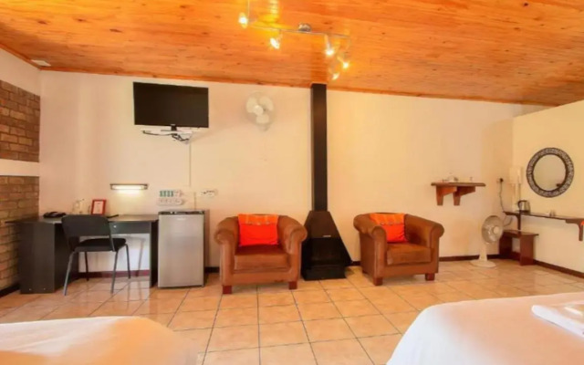 Airport Bird & Game Lodge