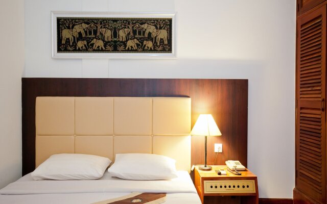 Diamond Hotel