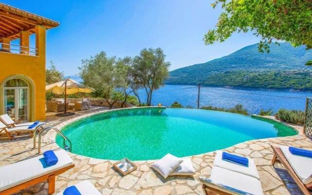 Villa Elpida