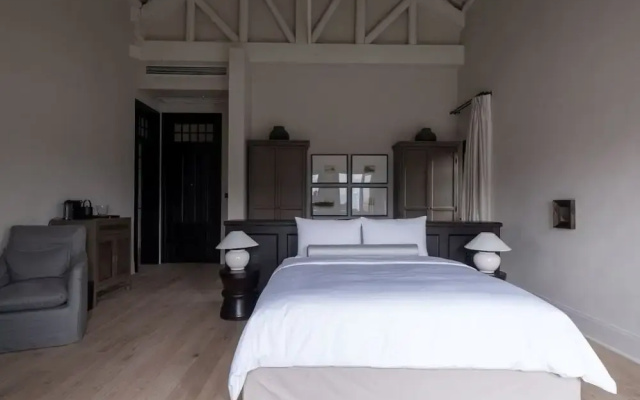 SUNYATA Resort Hotel