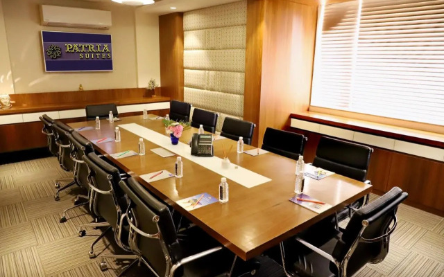 Quality Inn Patria Suites, Rajkot