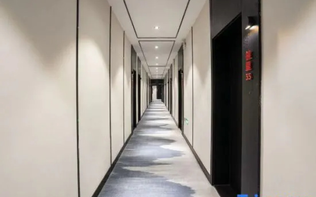 G Joyful Pujian Hotel (Kunming Cuihu Yunnan University)