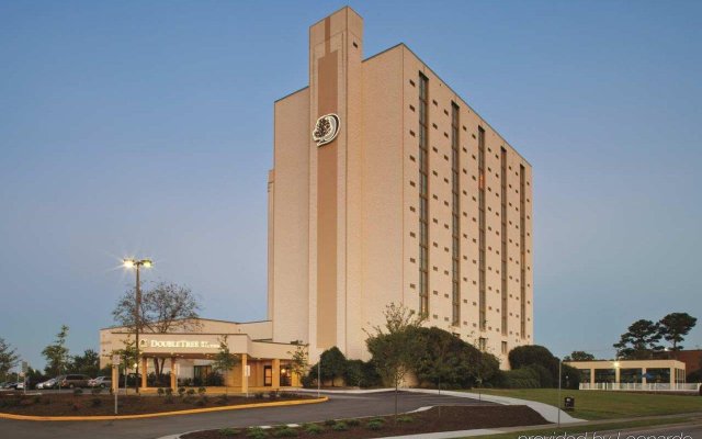 DoubleTree by Hilton Virginia Beach