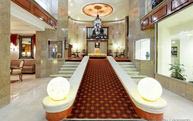 Holiday Inn Hotel & Suites Guadalajara-Centro Historico by IHG