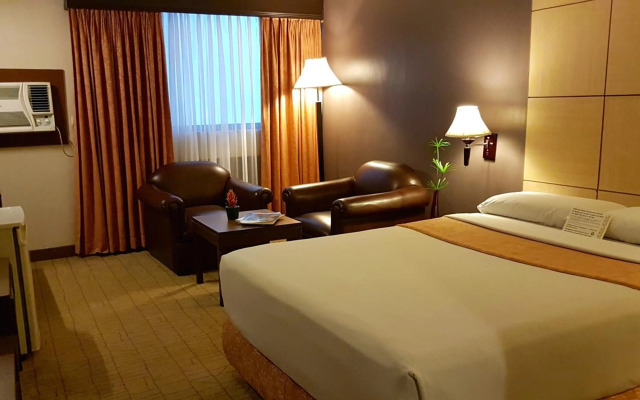 Riviera Mansion Hotel