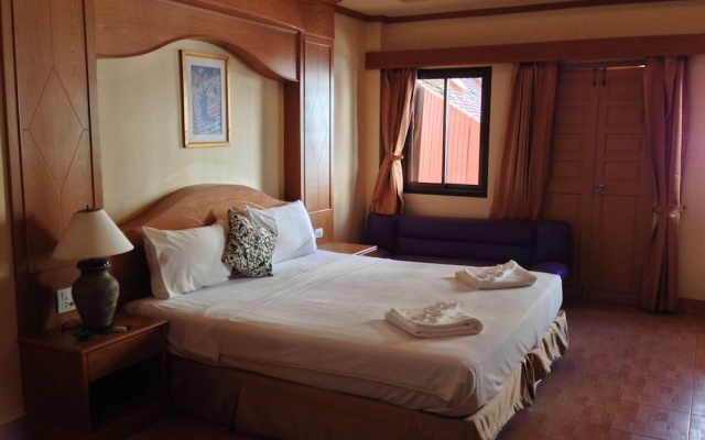 Ruen Thai Guesthouse Patong – Guest Rooms – Patong