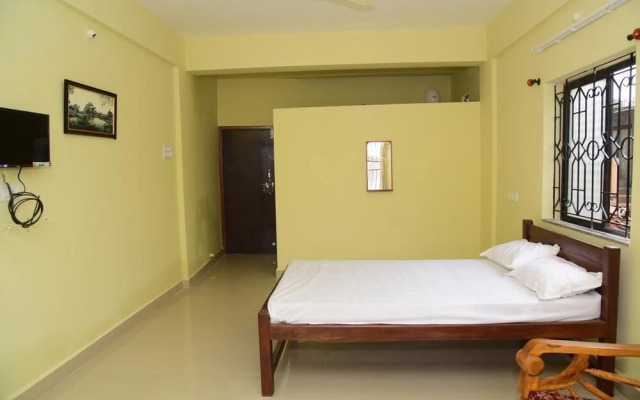 Nirvaah Room Siolim- Kitchenete