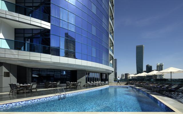 Radisson Blu Hotel Dubai Waterfront