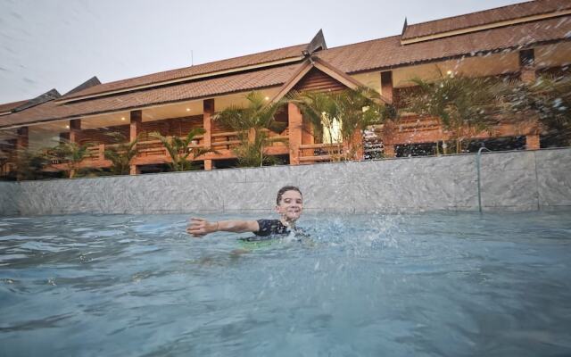 Vang Vieng Romantic Place Resort