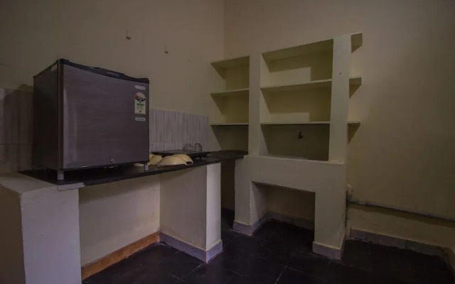 OYO Home 16483 Garden View 1BHK