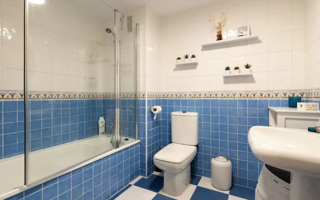 Plush Penthouse With Terrace