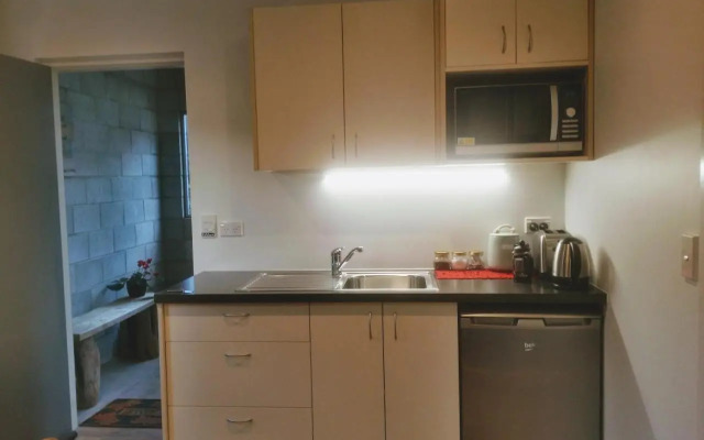 Modern Private Apartment