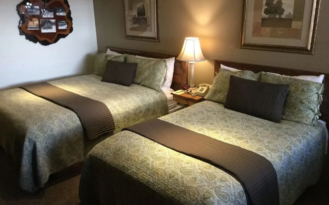 Sleepy Hollow Cabins and Hotel