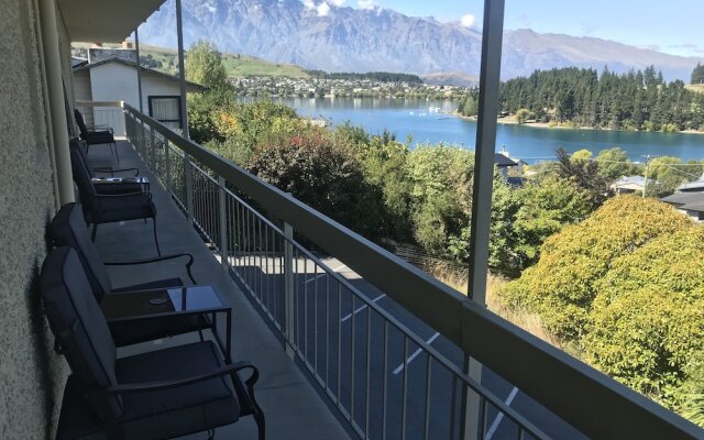 Earnslaw Lodge