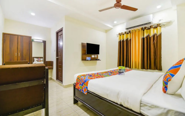 Fabhotel Lotus Grand