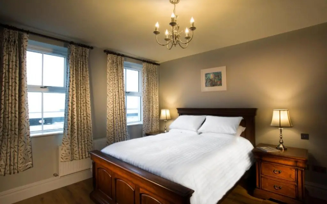 McLoughlins Of Mulranny