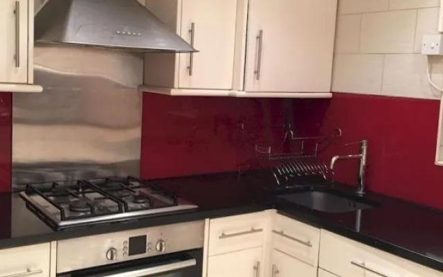 LVE- Knightsbridge Apartments