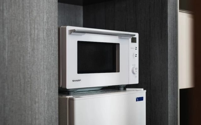 GRAND BASE Mojiko Ekimae