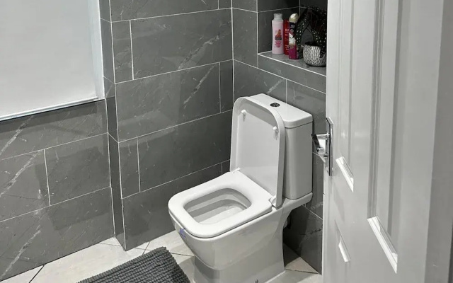 Studio - Sleeps 3 - Short Walk to King's Cross