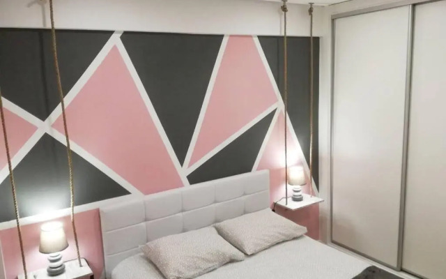 Ria Center Apartment - Left