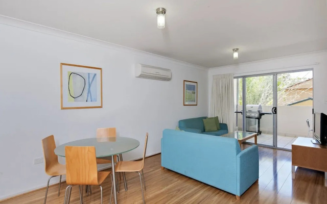 Shoal Bay Beachclub, Level 1, Beachclub, Unit 10