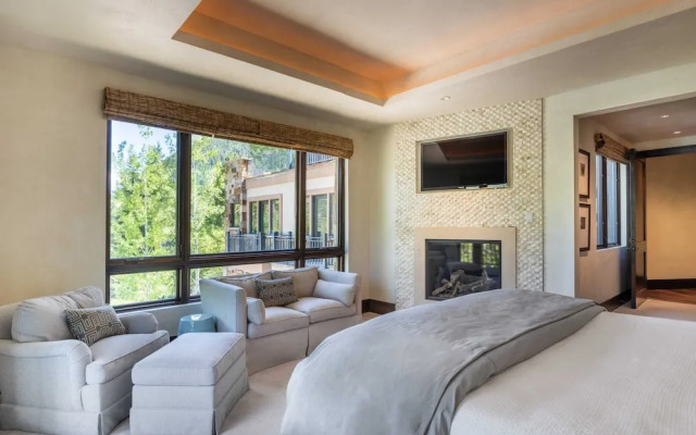 10 Acre Enclave TBD by Rovetravel