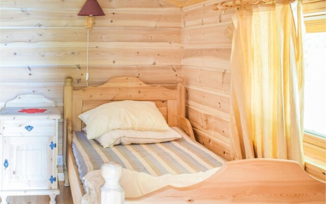 Nice Home in Olden With 3 Bedrooms and Wifi