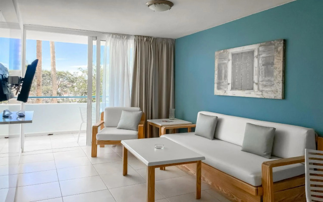 Aparthotel Playa del Sol - Adults Only