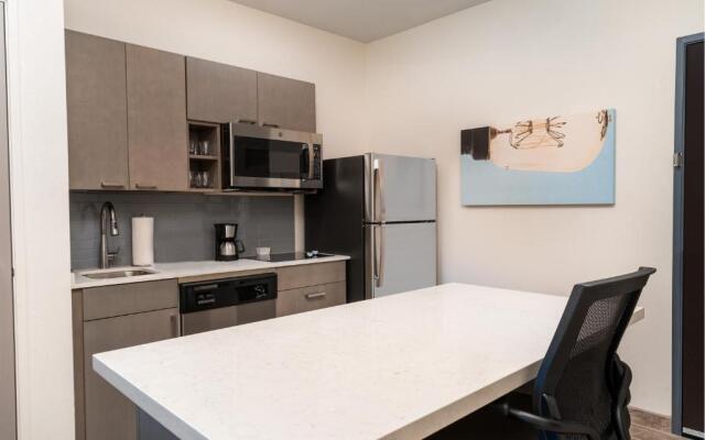 Hyatt House Nashville Airport