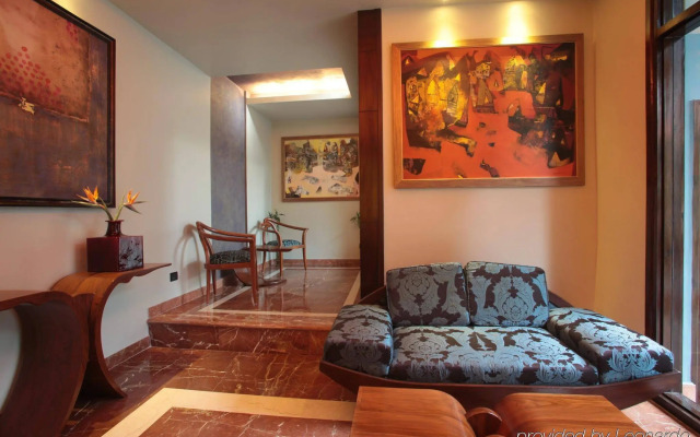 juSTa MG Road Hotel