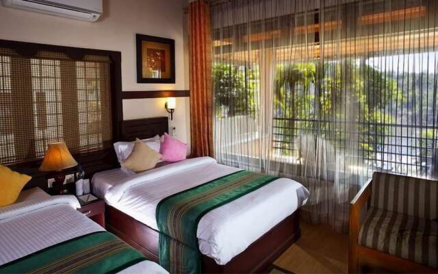 The Wave Water Front Luxury Resort & Spa