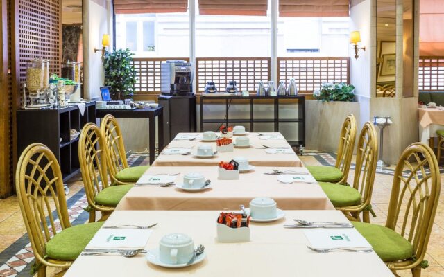Holiday Inn Lisbon by IHG