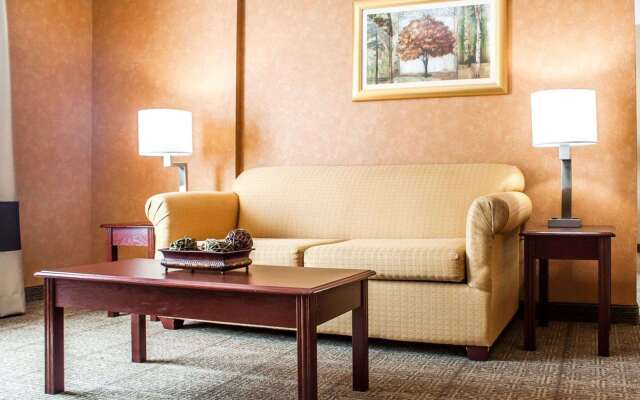Quality Inn Near Walden Galleria Mall
