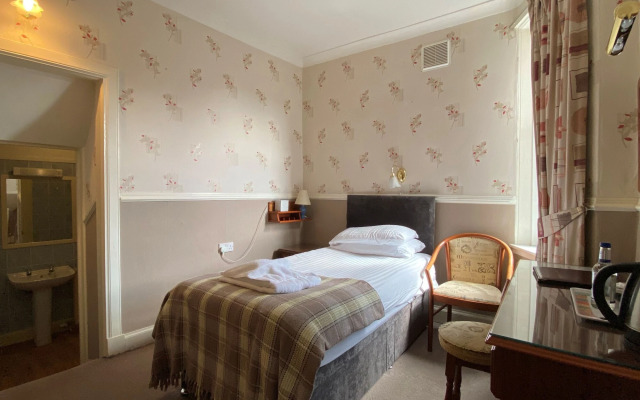 The Kings Arms Hotel