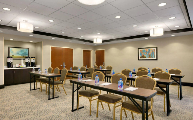 Hampton Inn & Suites Mahwah
