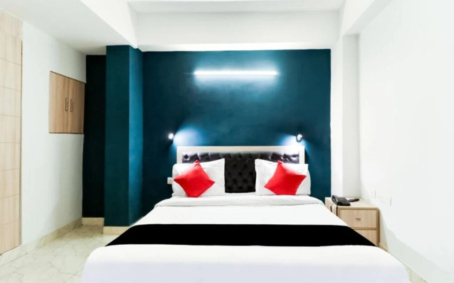 ADB Rooms Hotel Nazeer