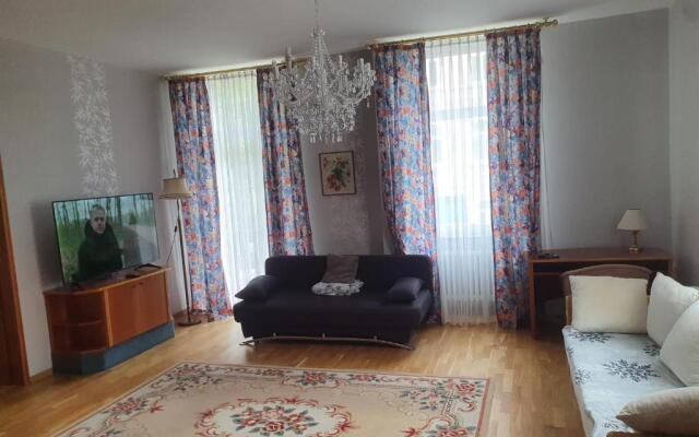 Park Villa Apartments