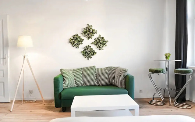 Spacious 2BR Apt Ideal for Longstays