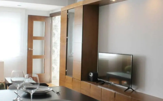Apartment - 3 Bedrooms with WiFi - 107786