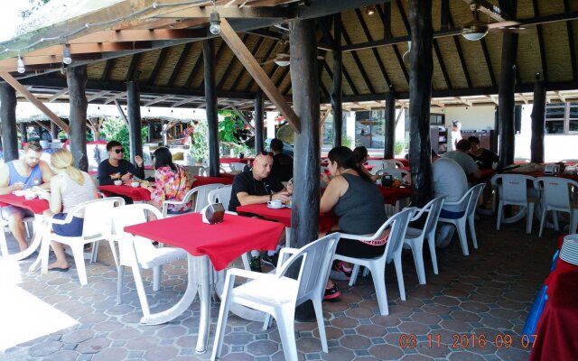 Phi Phi Banyan Villa