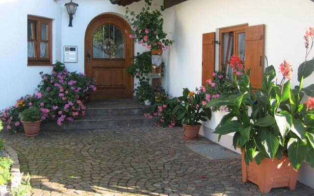 Ferienwohnung, Ingenried