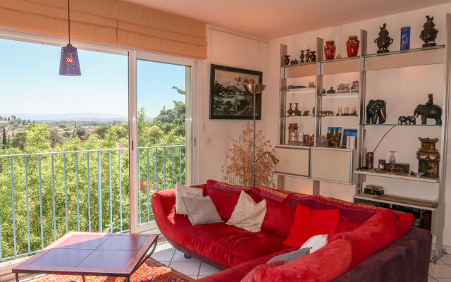 Une Cigale en Provence